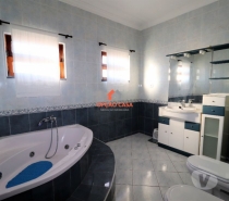 Apartamentos a venda Olhão - Fotos para Moradia T3 composta por 2 Pisos